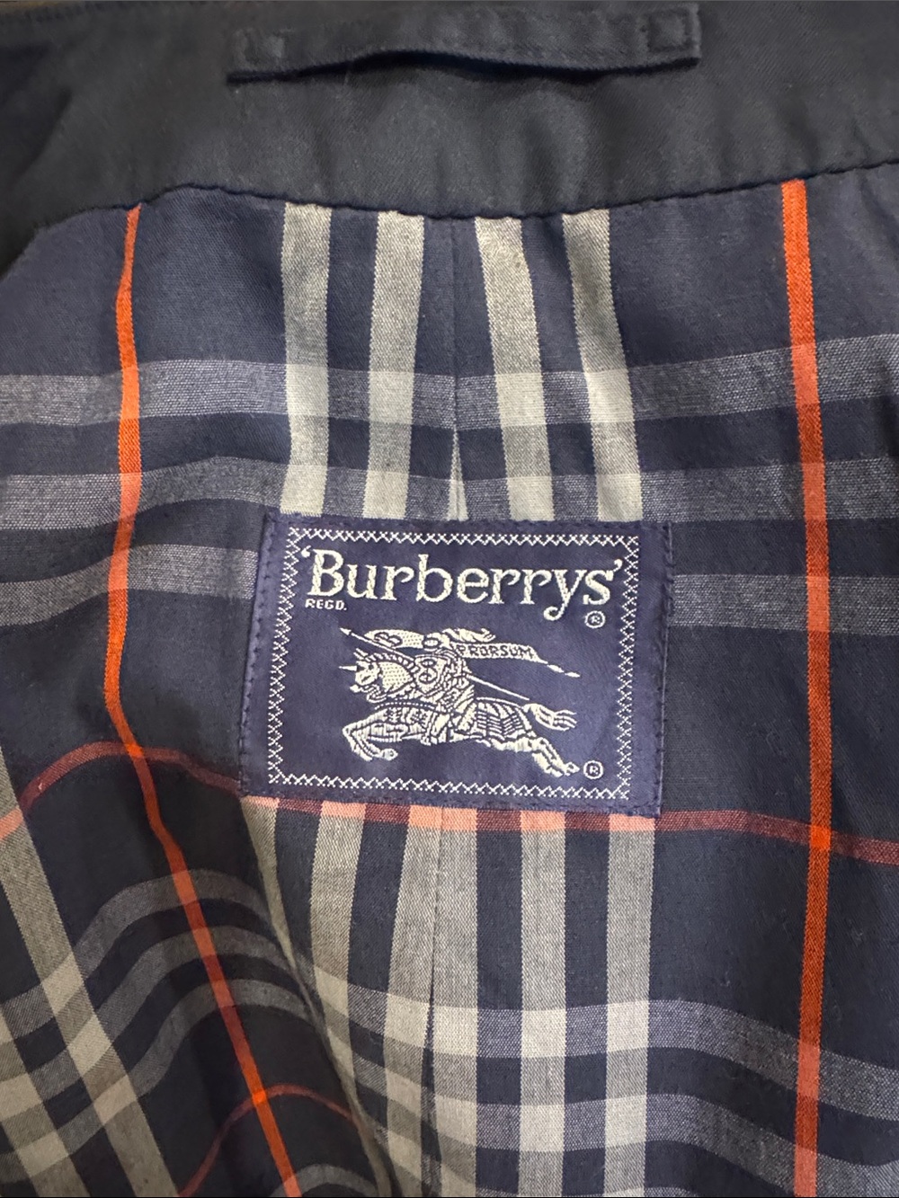 Burberrys of London Navy Double-Breasted Trench Coat 42L Missing Belt - Picture 2 of 15